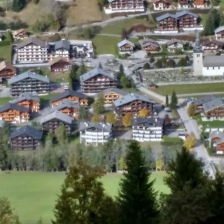 D'abondance Apartment *